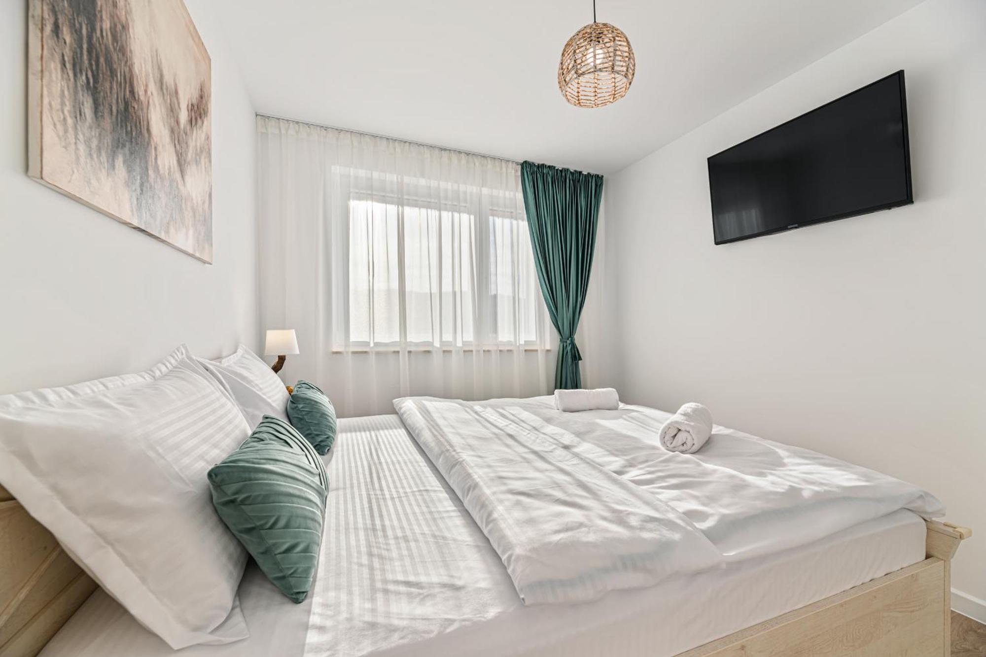 B-Holiday Luxury Apartments Urban Plaza Braşov Exterior foto