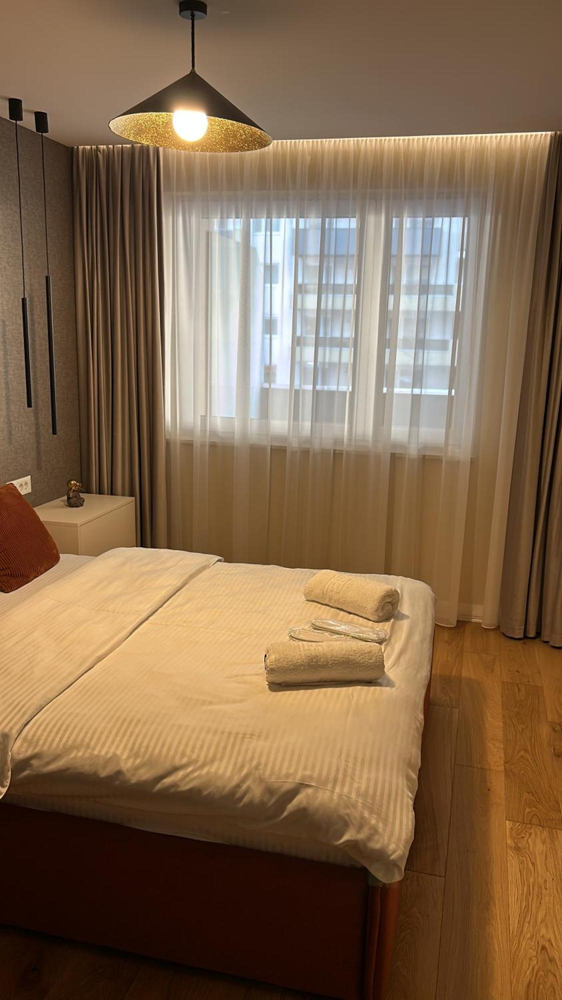 B-Holiday Luxury Apartments Urban Plaza Braşov Exterior foto
