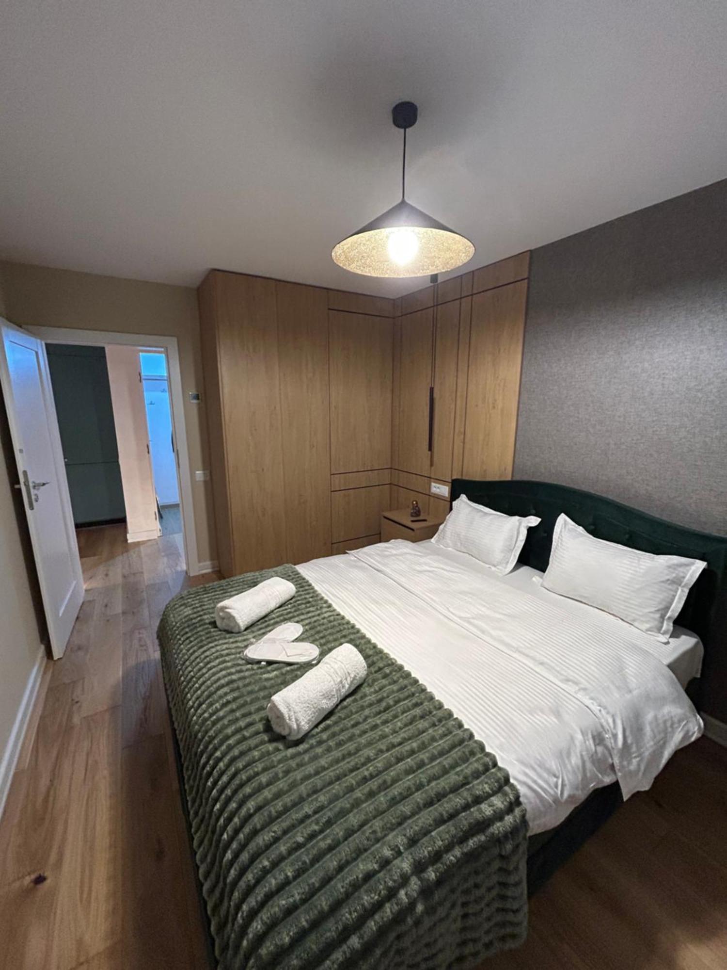 B-Holiday Luxury Apartments Urban Plaza Braşov Exterior foto