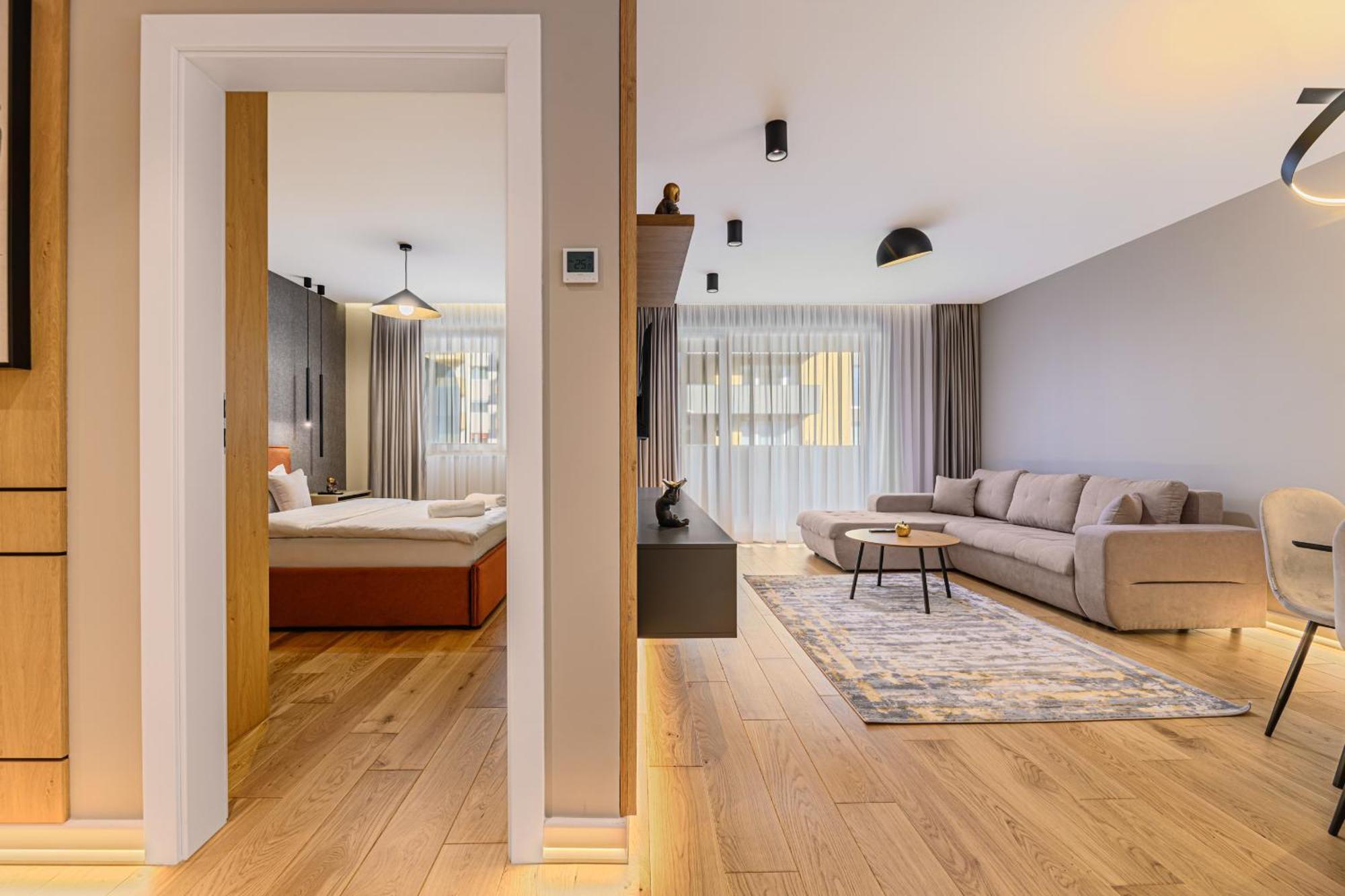 B-Holiday Luxury Apartments Urban Plaza Braşov Exterior foto