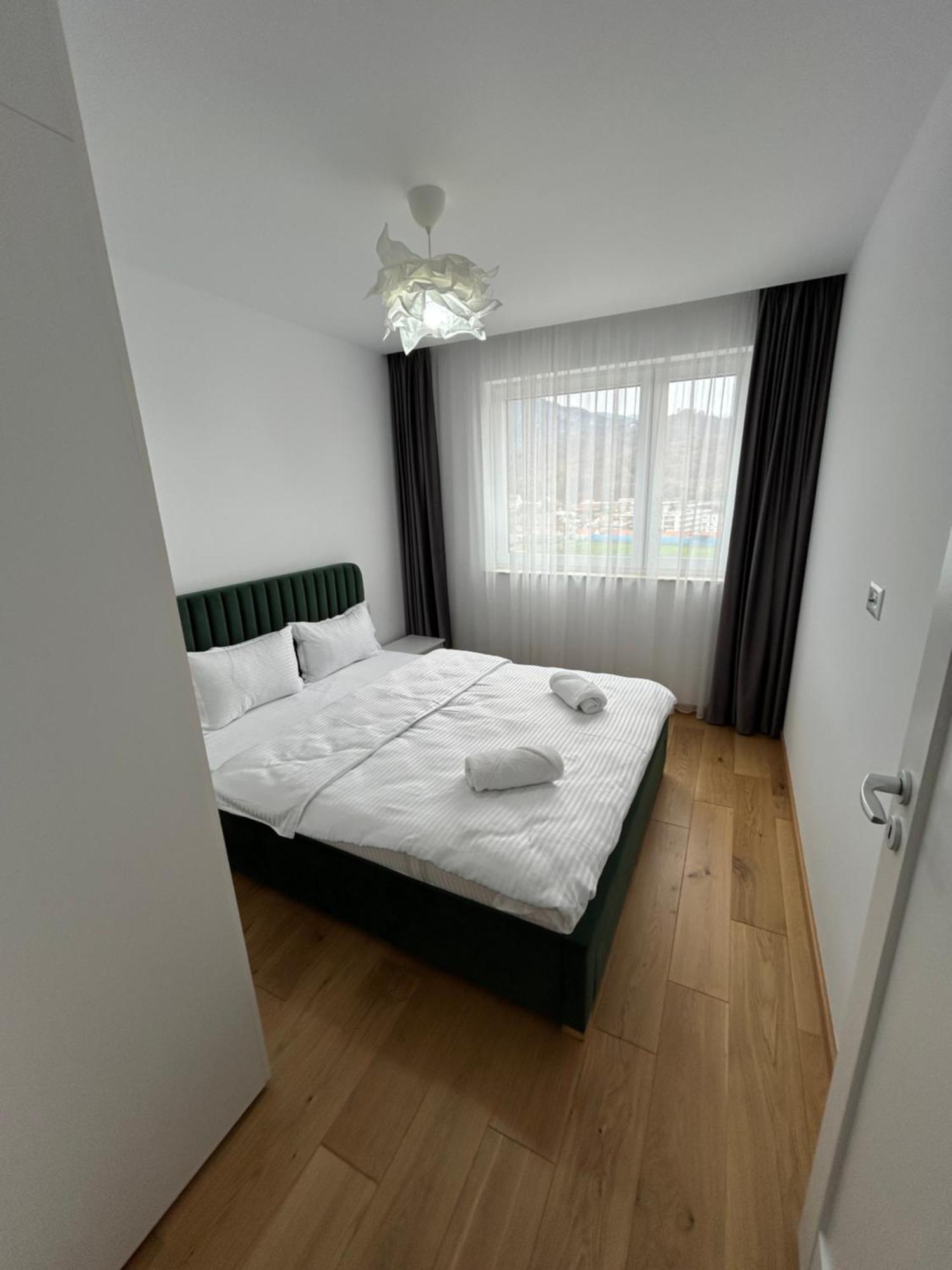 B-Holiday Luxury Apartments Urban Plaza Braşov Exterior foto