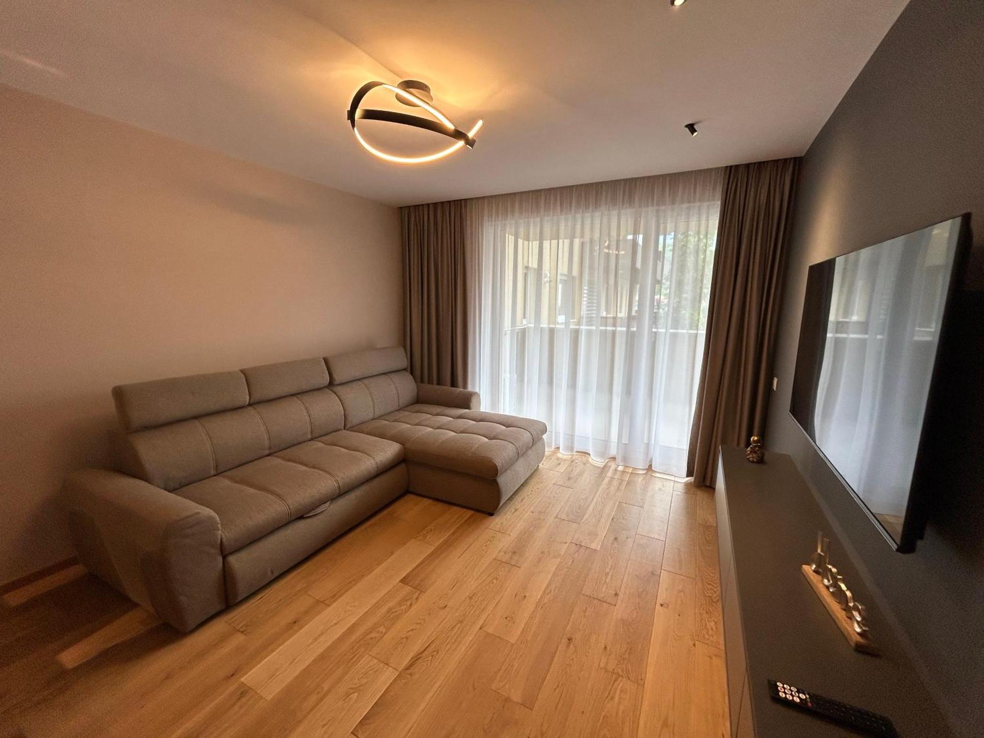 B-Holiday Luxury Apartments Urban Plaza Braşov Exterior foto